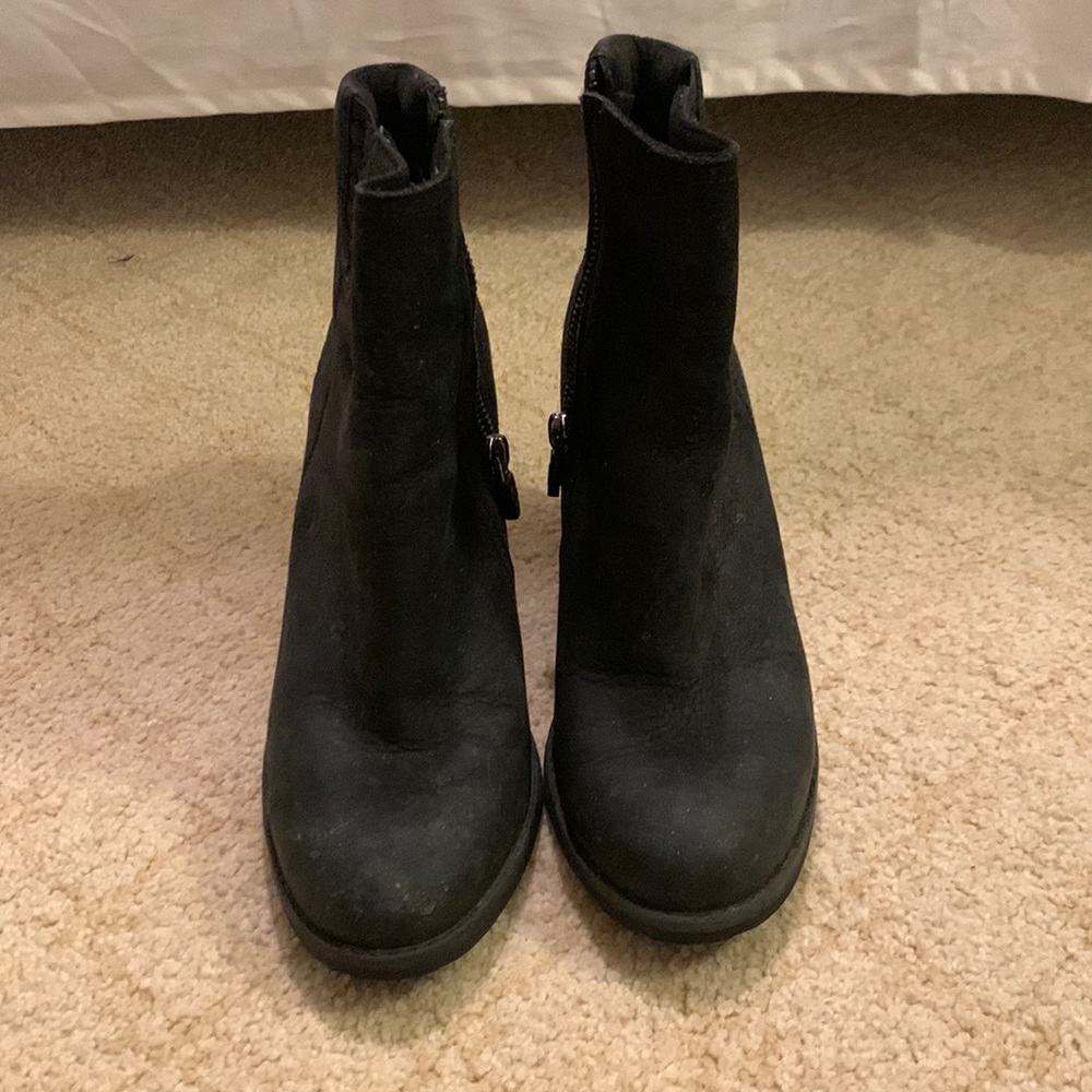 TIMBERLAND booties size 6.5